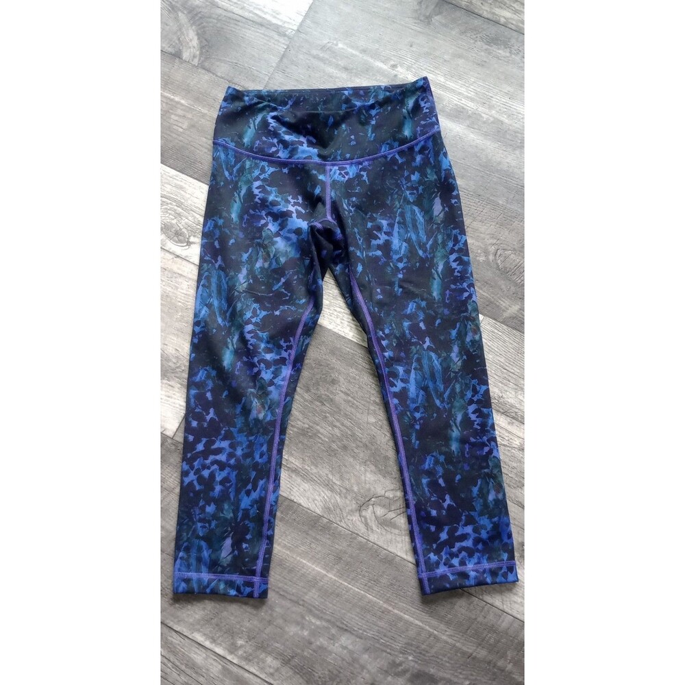 Lululemon Women's XS Blue/Black/Purple Geometric Design Cropped Leggings